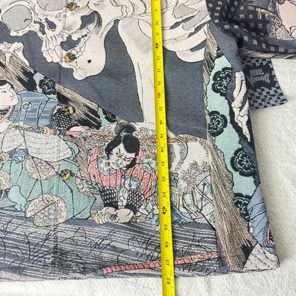 Rebel Vengeance All Over Print
Skeleton Samurai Statement Jacket
Men's Size M - Picture 9 of 12